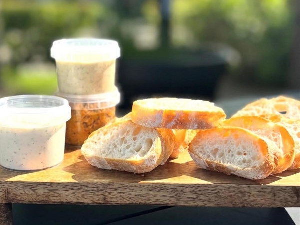 Dip trio