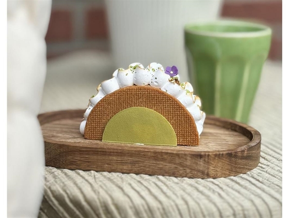 Limoen framboos gebakje